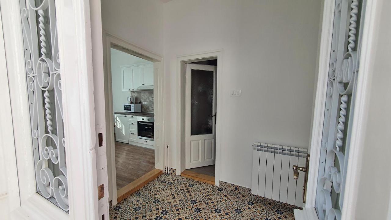 Appartement Spring Rustik à Čačak Extérieur photo